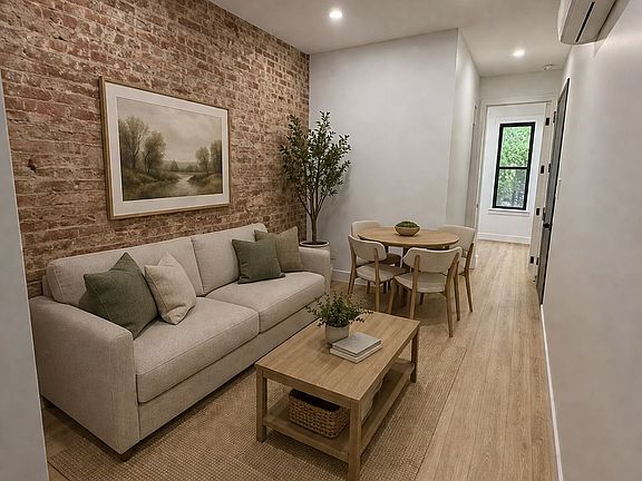 4th image of 860 Hart St #1R