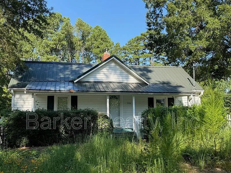 2203A Patterson Rd