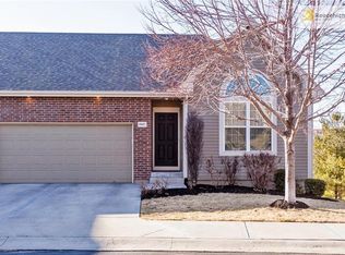 15627 W 61st Ter, Shawnee, KS 66217