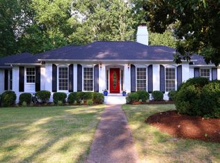 1313 Hampton Valley Rd, Cary, NC 27511
