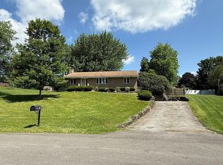 206 Thornley Dr, Butler, PA 16001