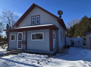 2802 Forest Ave, Two Rivers, WI 54241
