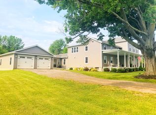 1399 Lake To Lake Rd, Geneva, NY 14456