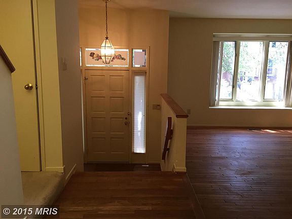 3rd image of 10946 Whiterim Dr