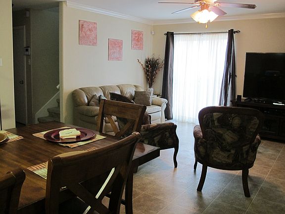 3rd image of 1412 Cozumel Dr