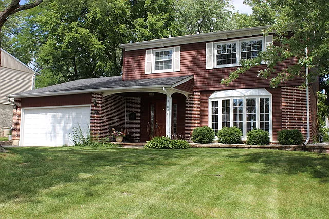 9100 Forest Dr photo 1