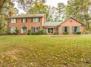 3022 Oakdale Rd, Charlotte, NC 28216