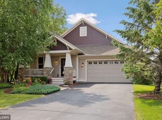 1252 Waters Path, Woodbury, MN 55129