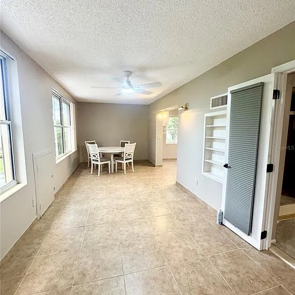 2402 Ecuadorian Way #40 — Photo 12