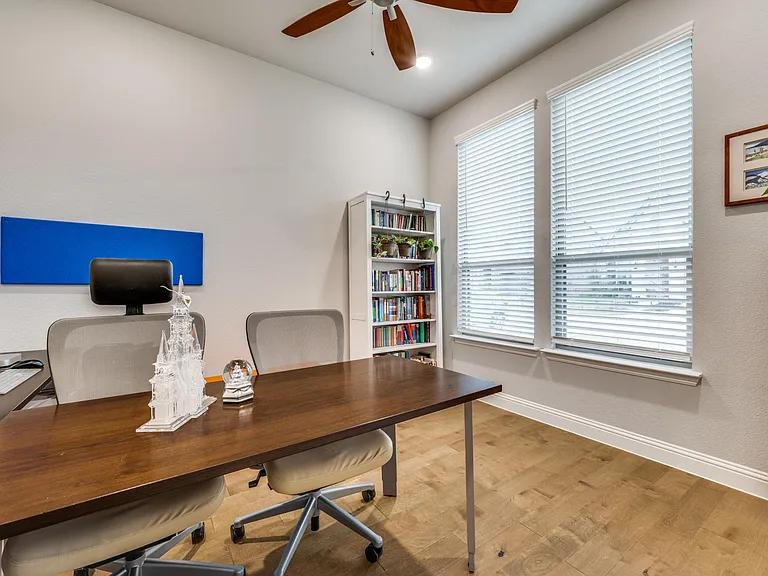13474 Chalet Ave — Photo 3