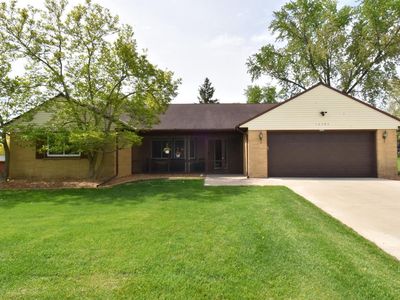 16585 West North AVENUE, Brookfield, WI, 53005