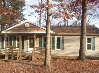 9329 Fox Run Dr, North Chesterfield, VA 23237