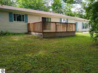 3948 Foster Rd, Mount Pleasant, MI 48858