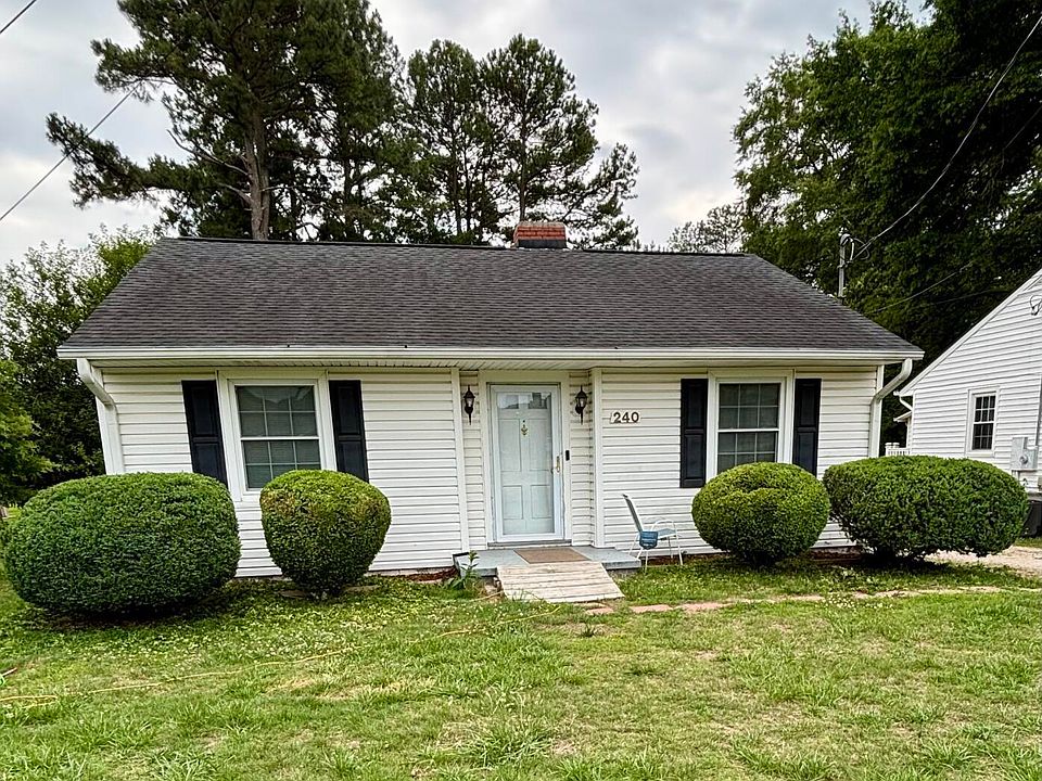 1st image of 240 Vicksboro Rd