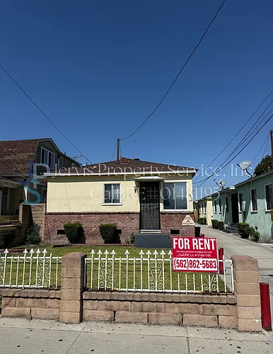 6017 Pine Ave #C Photo 1