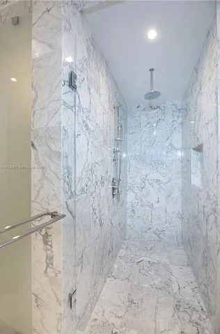 15701 Collins 1403 Sunny — Photo 8