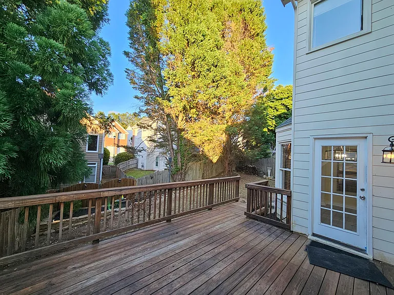 3373 Hunters Point Rd SE — Photo 21