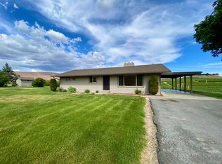 2771 Konnowac Pass Rd, Wapato, WA 98951