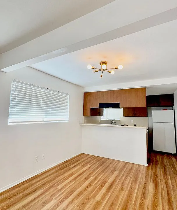 5250 Bellingham Ave.