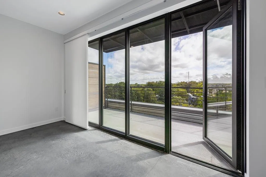 1 bed, 684 sqft, $1,595 — Photo 4