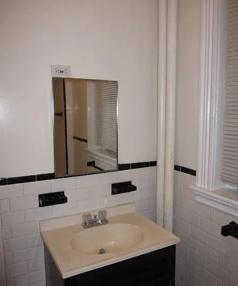 12 Fuller St #2 — Photo 1