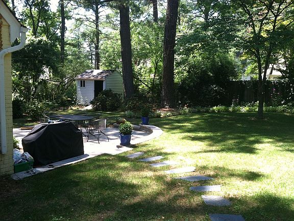 2nd image of 1204 Normandy Dr