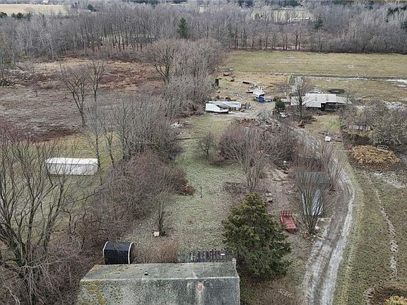 3rd image of 248 Van Dorn Rd N