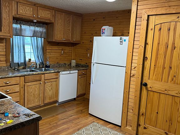 3rd image of 9123 Stonewood Dr