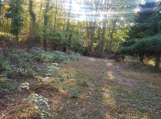 7 Spring Hl, Saint James, NY 11780