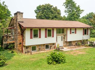432 Farmer Hollow Rd, Clinton, TN 37716