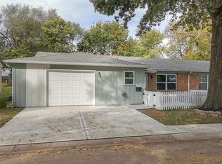 11116 W 77th Ter, Shawnee, KS 66214