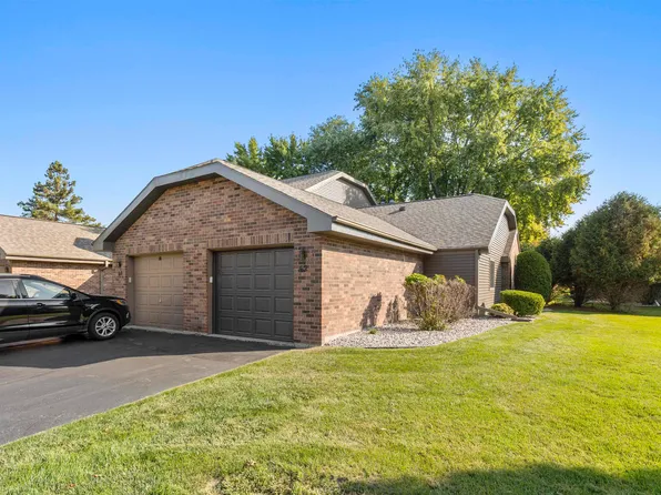 62 Spencer Village Ct, Appleton, WI 54914