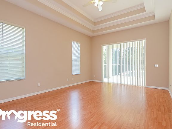 3rd image of 10513 Gretna Green Dr