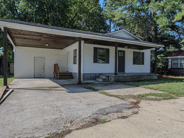 712 E Emerson St, Paragould, AR 72450
