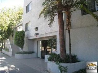 17800 Burbank Blvd APT 102, Encino, CA 91316