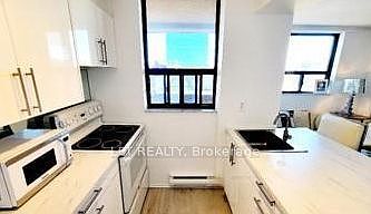 3rd image of 105 McCaul St #701