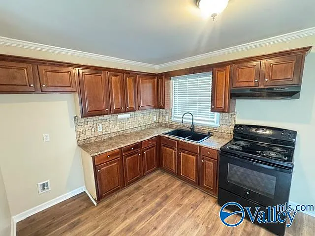 2849 Greenside Dr NW — Photo 10