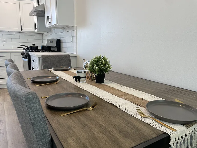 3001 Van Buren Pl — Photo 8