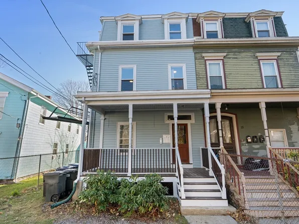 16 Hawthorne St, Roxbury, MA 02119