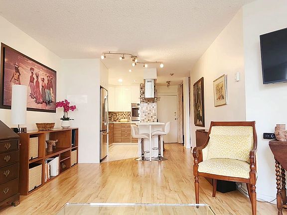 2nd image of 1350 Comox St #211