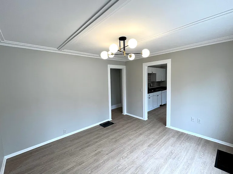 102 Hazel St #1 — Photo 10