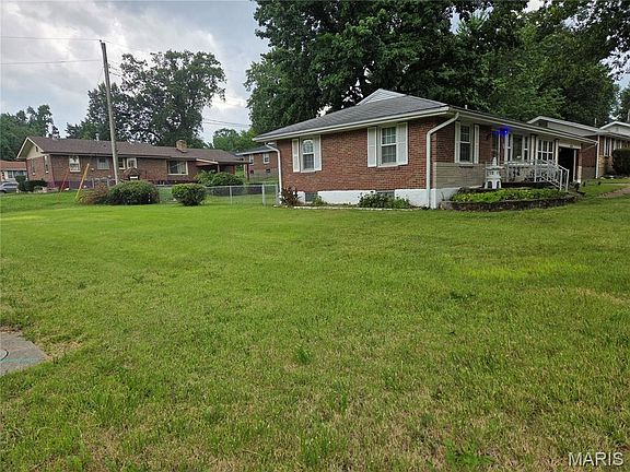 2nd image of 1200 Ensley Dr
