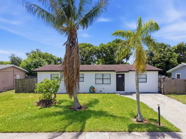 4862 Andros Dr, West Palm Beach, FL 33407