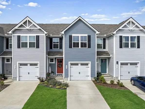 409 Deer Meadow Ln, Lebanon, TN 37090
