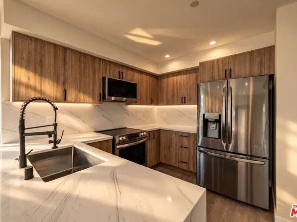 1307 N Sycamore Ave, Los Angeles, CA 90028