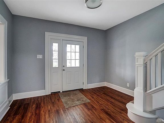 4th image of 730 Wilfred Ave