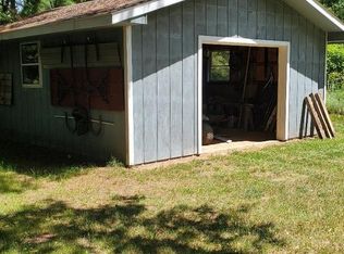 1020 Thorington Dr, Gladwin, MI 48624