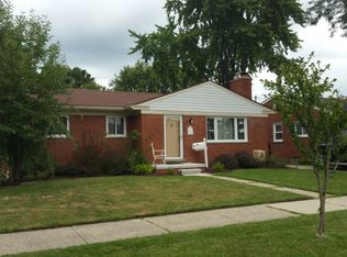 32712 Hees St, Livonia, MI 48150