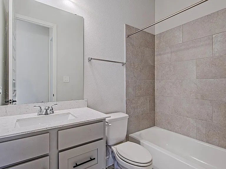 4002 Maple Glen Dr — Photo 25
