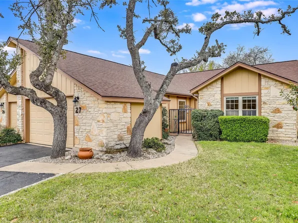 27 Oaks Pl, Lago Vista, TX 78645